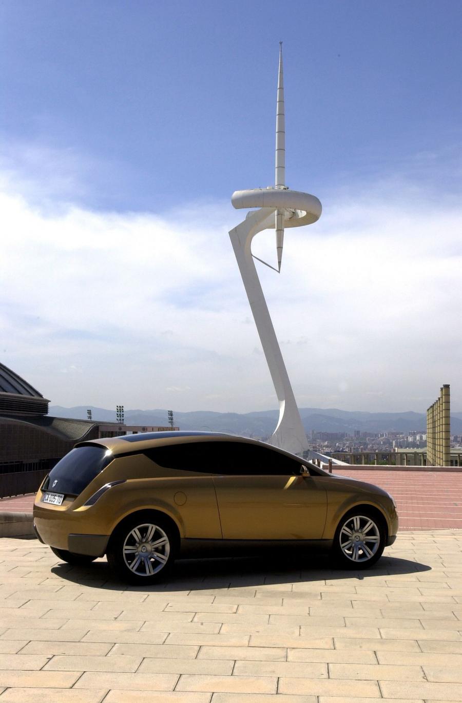  Lancia Granturismo Stilnovo 2003 года  (фото 4 из 20)
